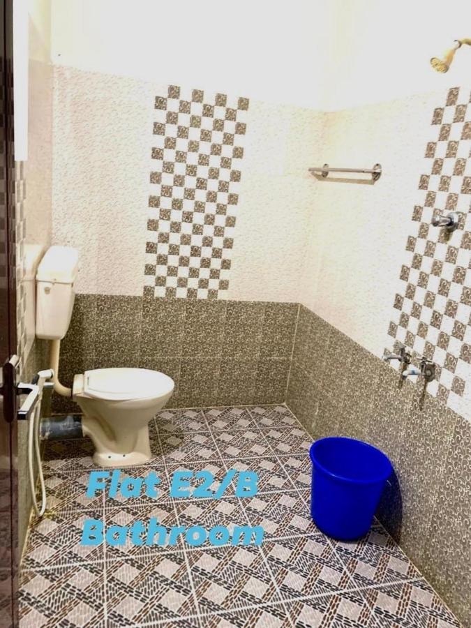 Airavatham Apartments Гуруваюр Экстерьер фото
